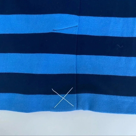 New Talbots Black Blue Striped Button Down Pockets Blazer
Nautical Petite medium - Picture 6 of 15